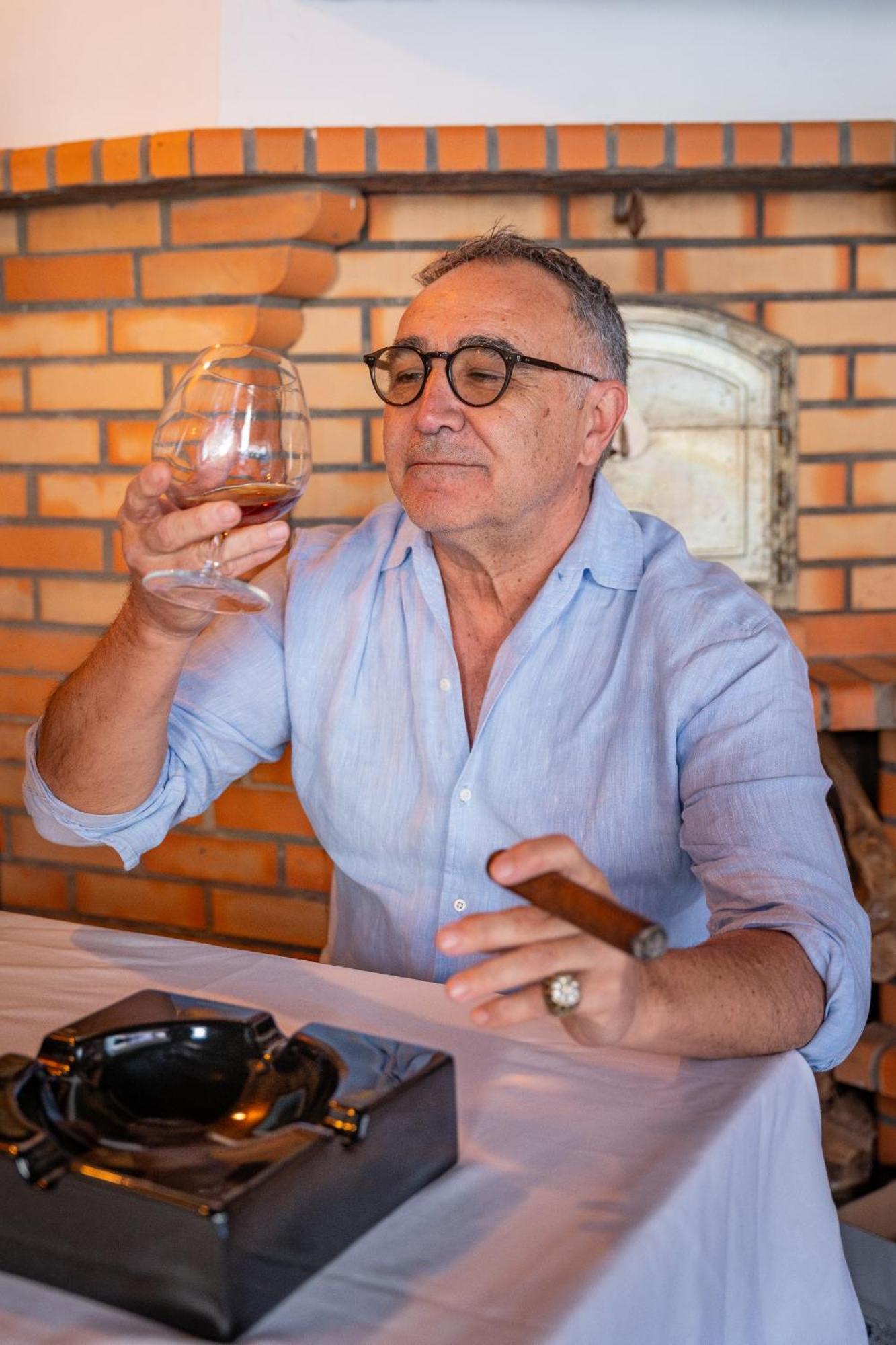 Opus One Luxury Guest House & Wine 파로 외부 사진